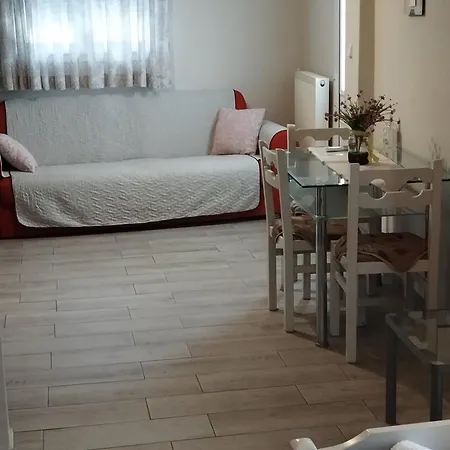 Filippos & Elenis شقة